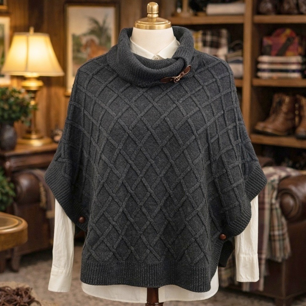 Orvis Poncho Women S/M Gray Wool Blend Cable Knit Cowl Neck Buckle‎ Equestrian